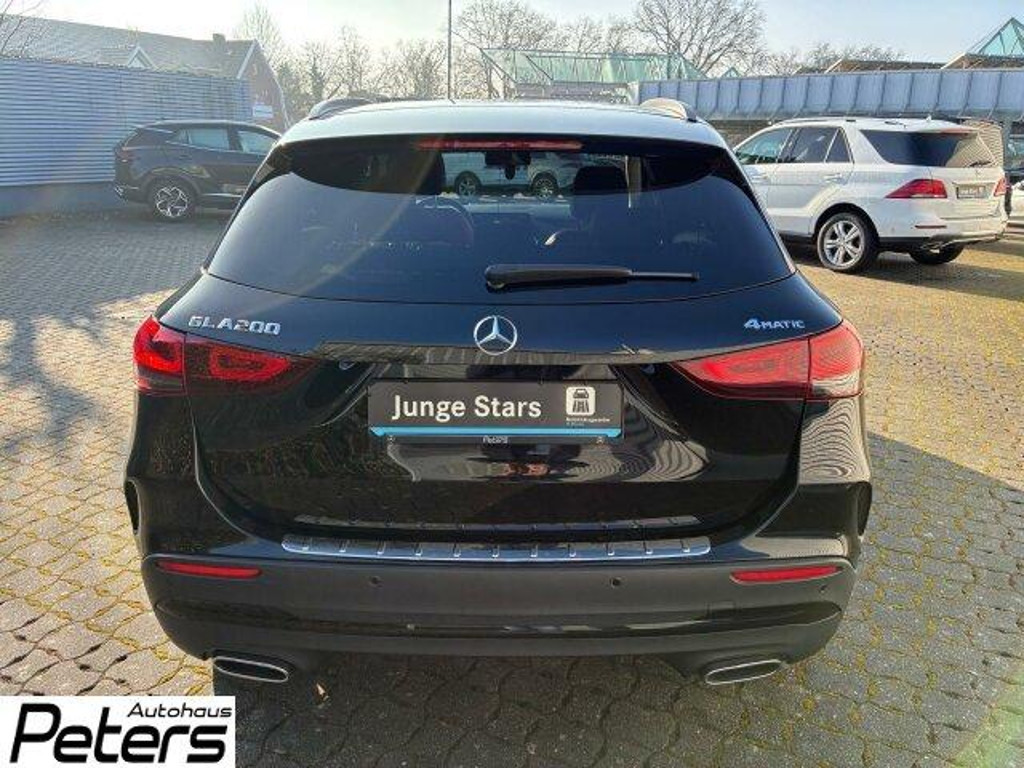 Mercedes-Benz GLA-Klasse