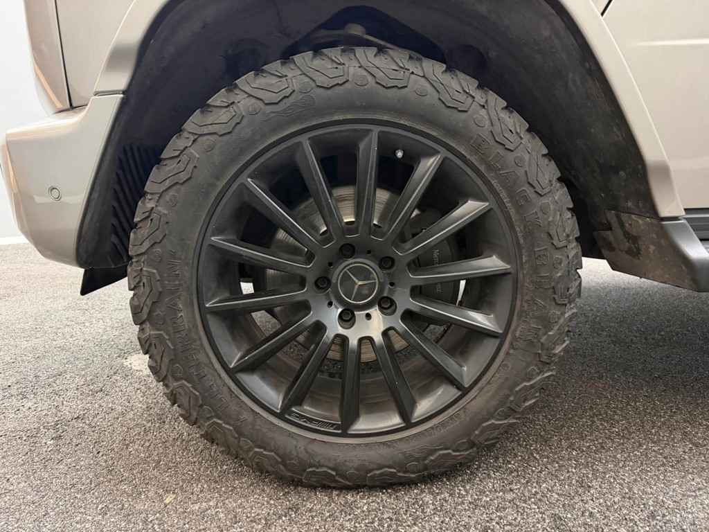 Mercedes-Benz G-Klasse