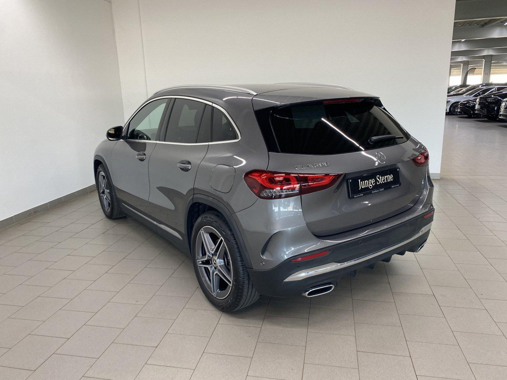 Mercedes-Benz GLA-Klasse