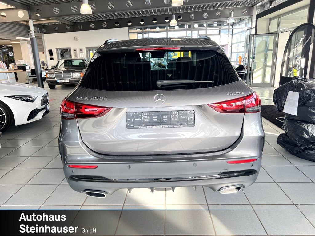 Mercedes-Benz GLA-Klasse