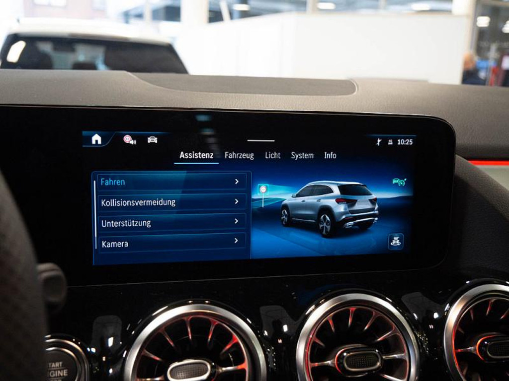 Mercedes-Benz GLA-Klasse