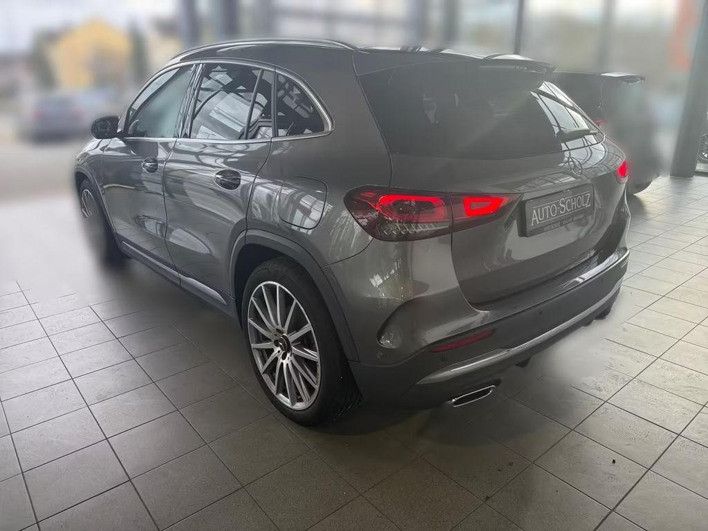 Mercedes-Benz GLA-Klasse