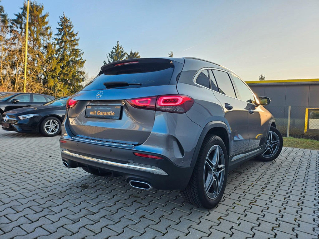Mercedes-Benz GLA-Klasse