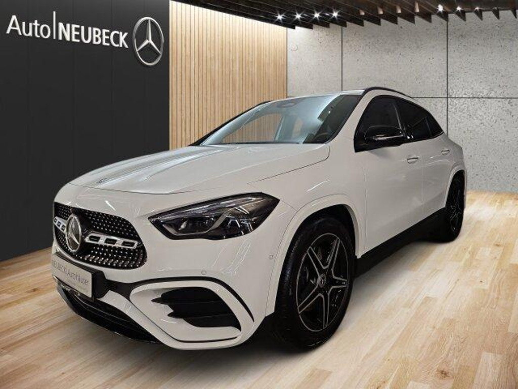 Mercedes-Benz GLA-Klasse 2024 Benzine
