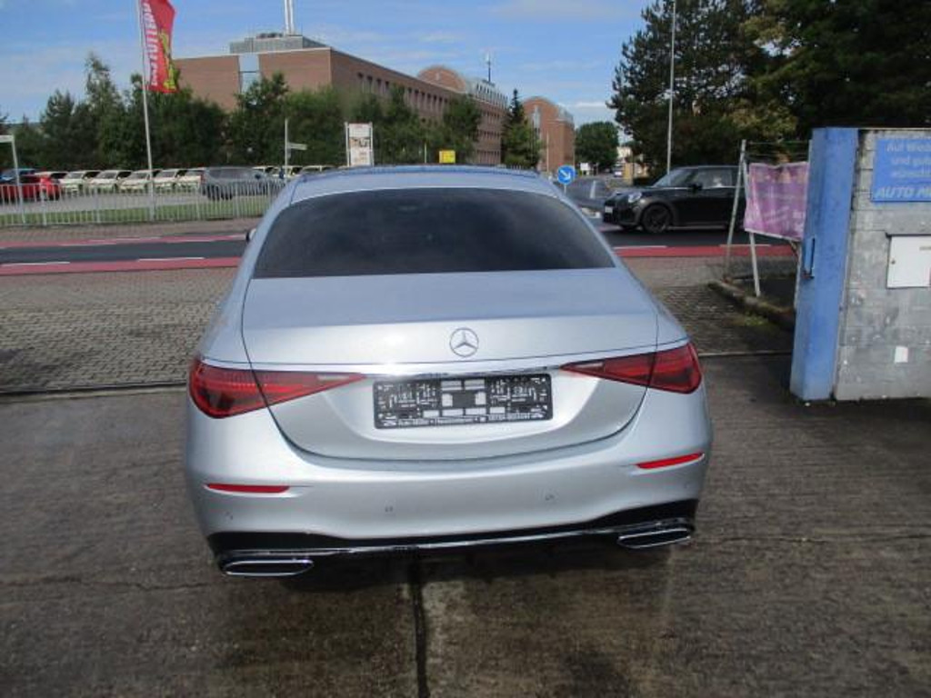 Mercedes-Benz S-Klasse