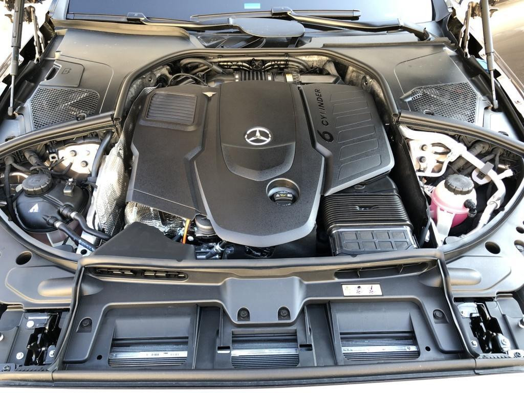 Mercedes-Benz S-Klasse