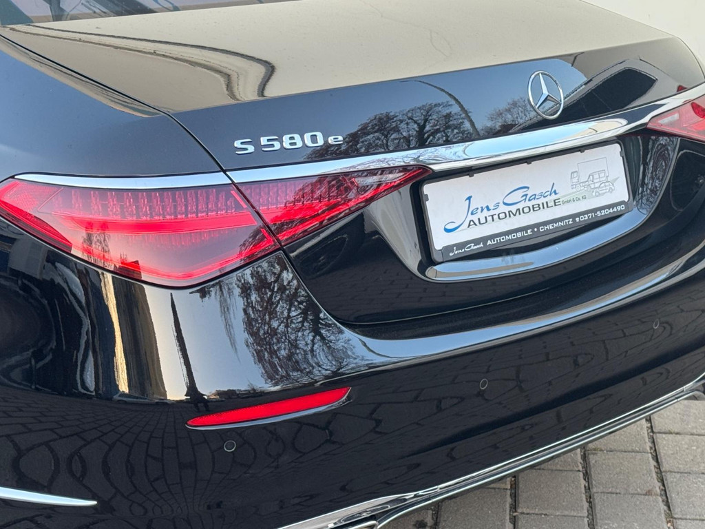 Mercedes-Benz S-Klasse