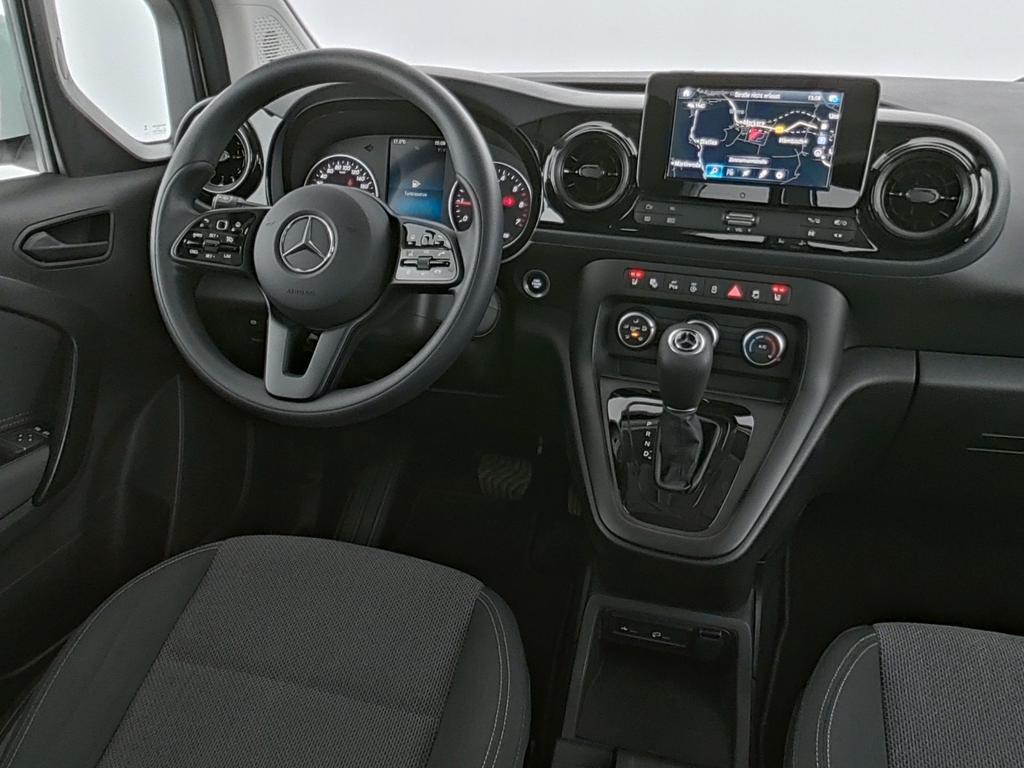 Mercedes-Benz T 180