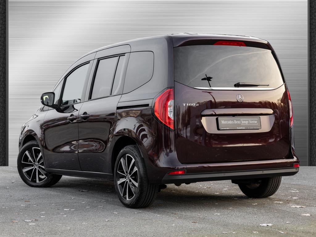 Mercedes-Benz T 180