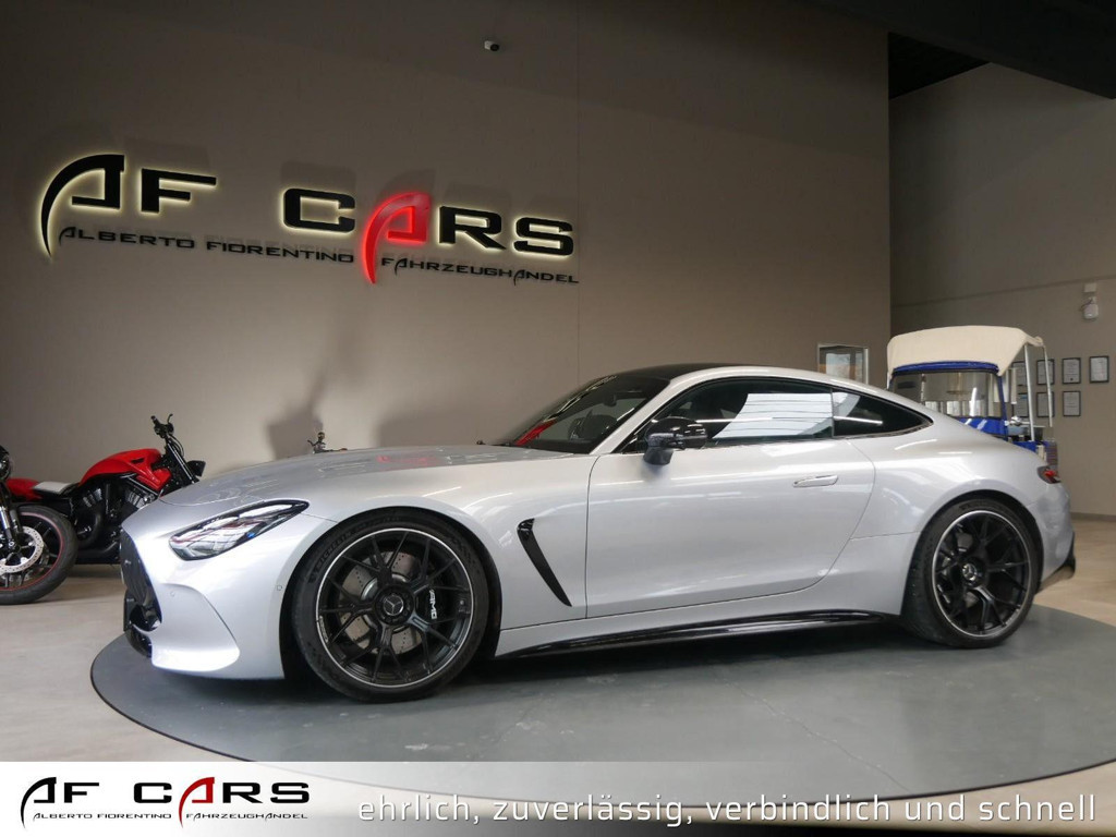 Mercedes-Benz AMG GT 2024 Benzine