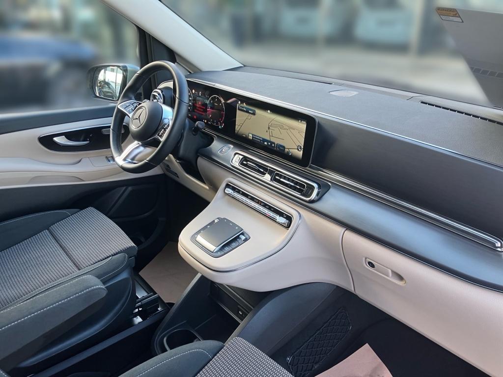 Mercedes-Benz Marco Polo