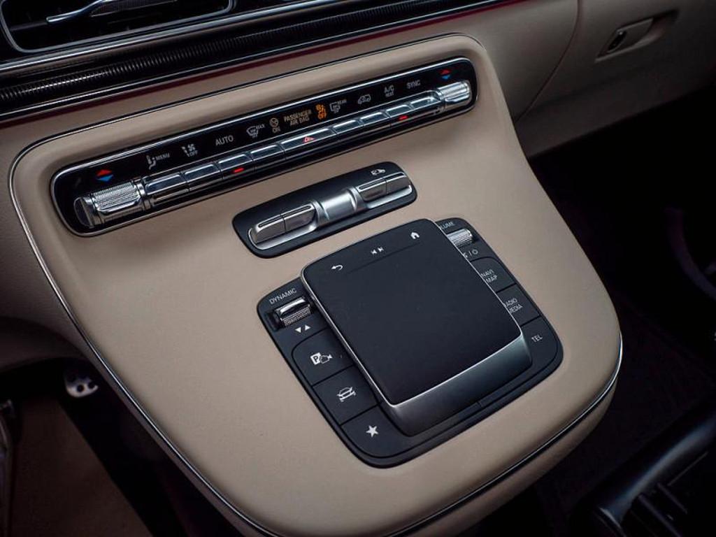 Mercedes-Benz Marco Polo