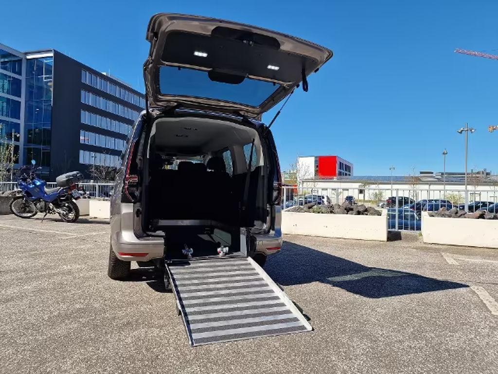 Volkswagen Caddy 2025 Benzine
