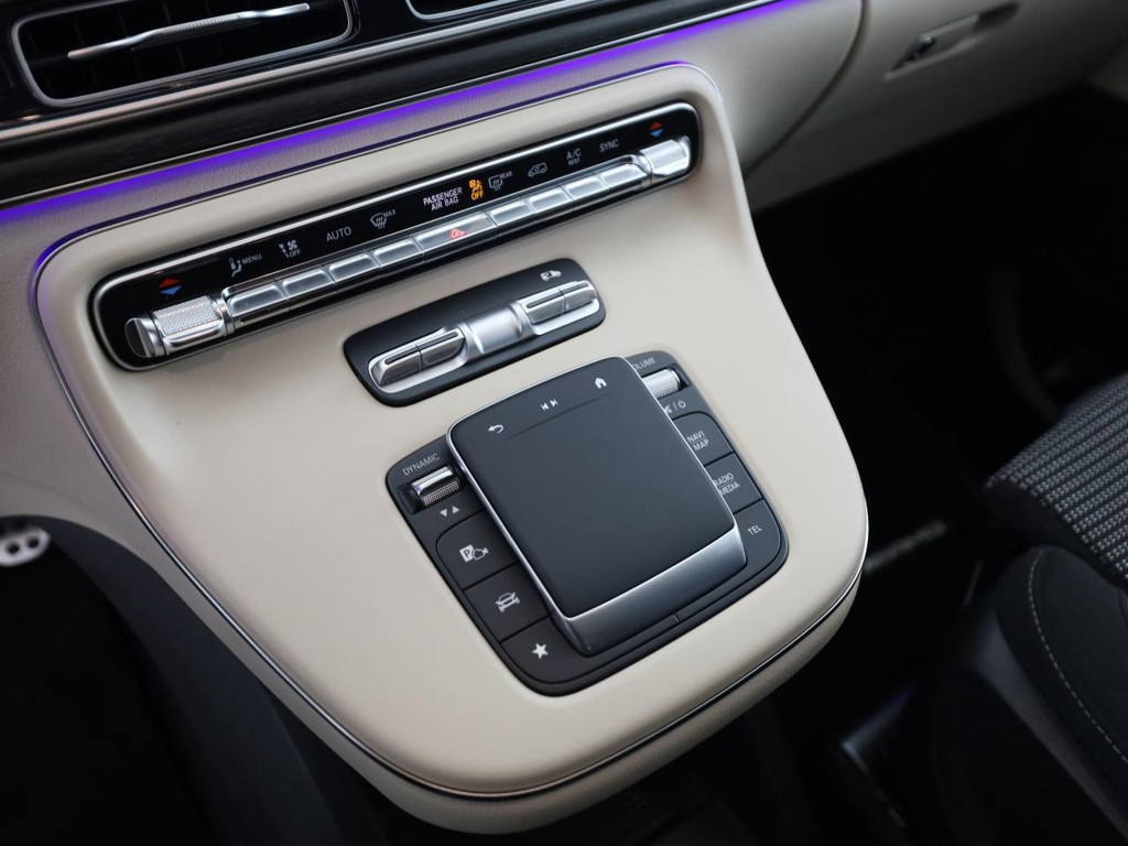 Mercedes-Benz Marco Polo