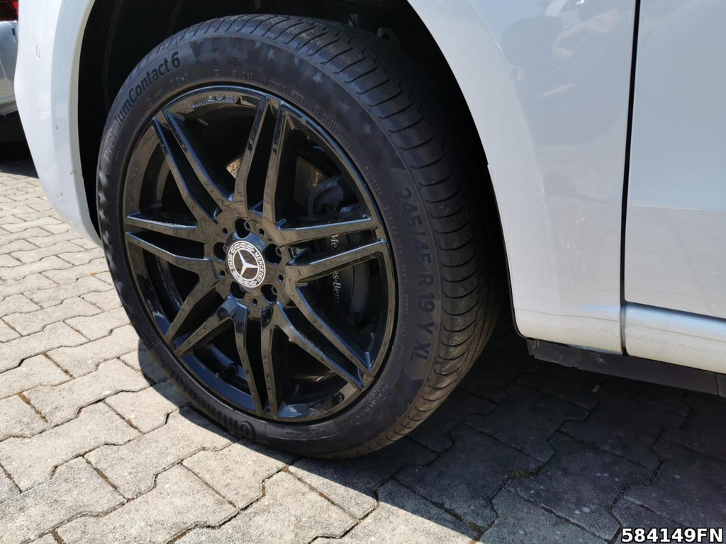 Mercedes-Benz Marco Polo