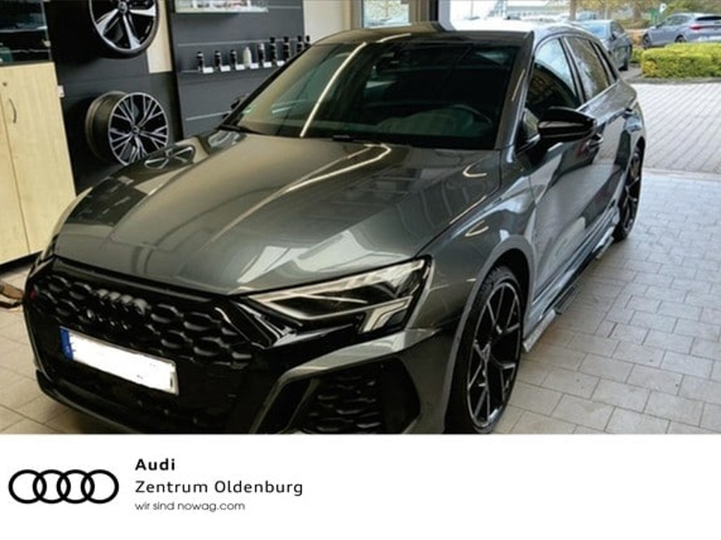 Audi RS3 2023 Benzine