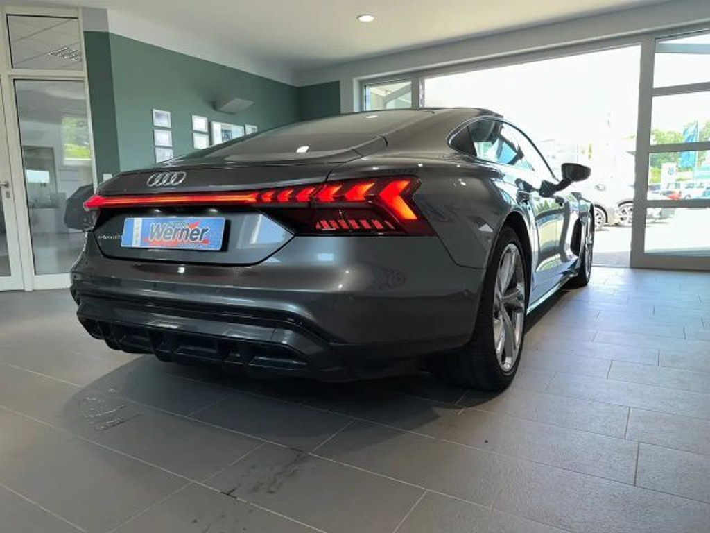 Audi e-tron GT