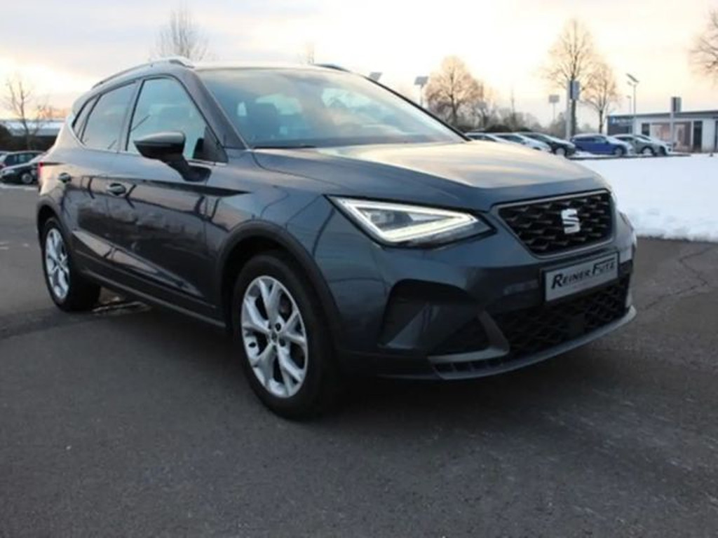 Seat Arona