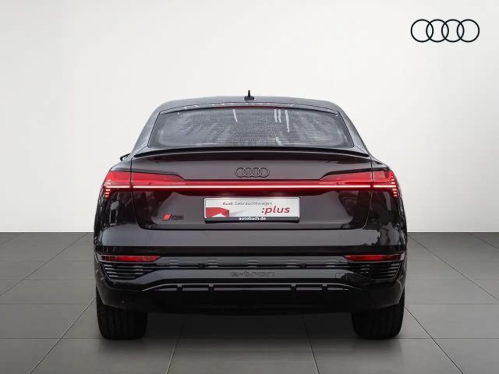 Audi Q8 e-tron