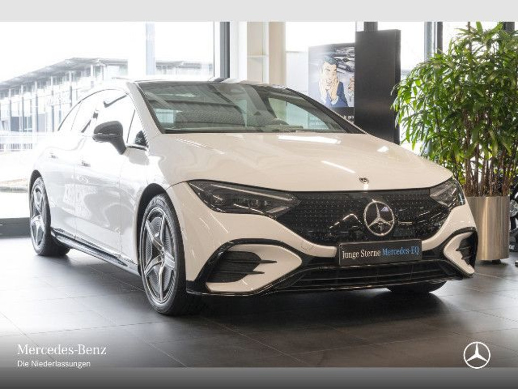 Mercedes-Benz EQE