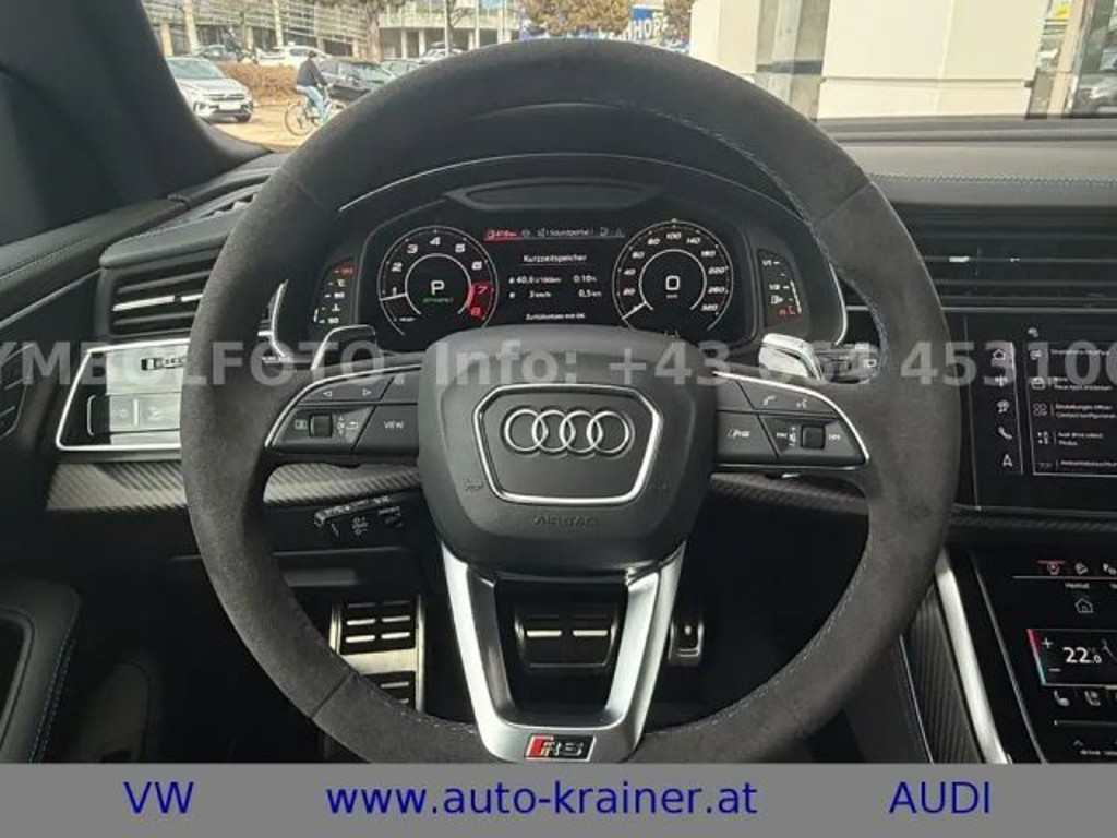 Audi RS Q8