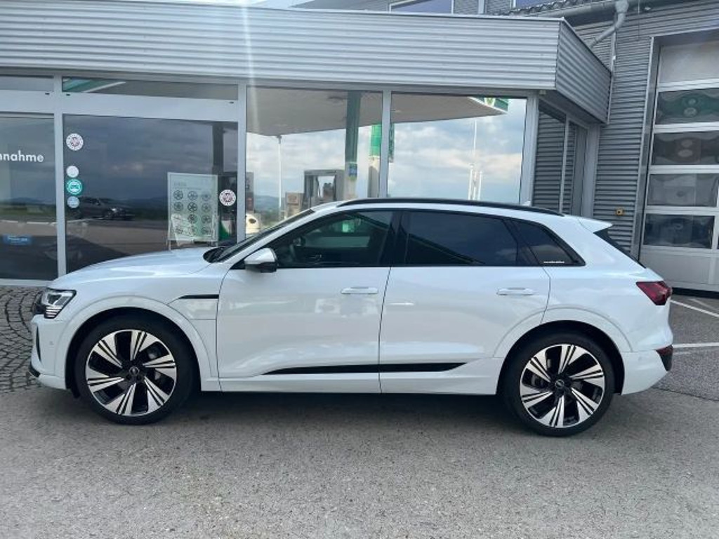 Audi Q8 e-tron