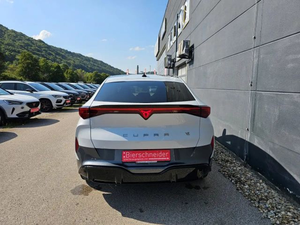 Cupra Tavascan