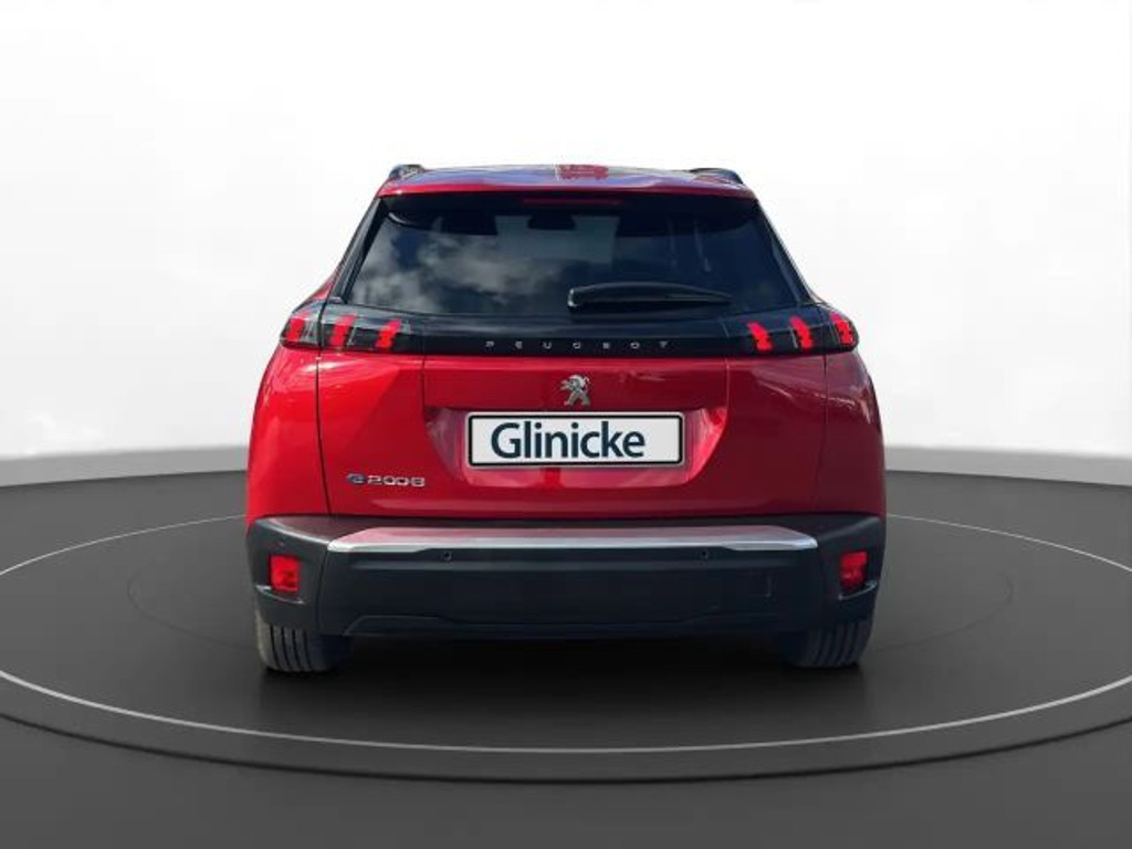 Peugeot e-2008