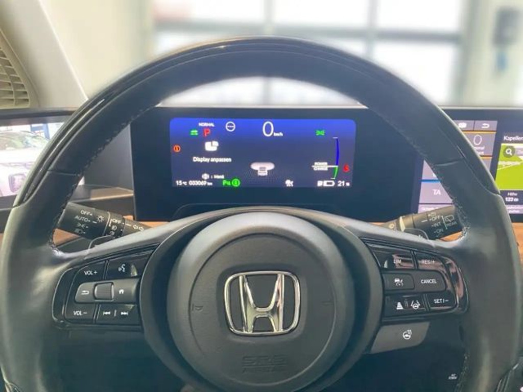 Honda e