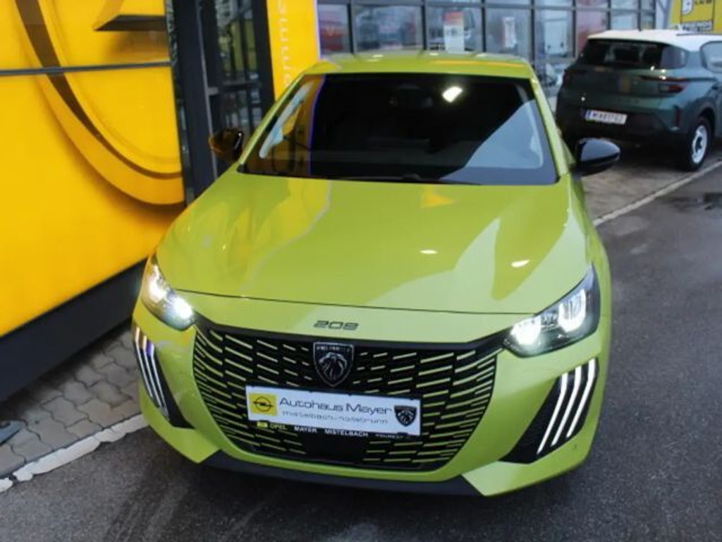 Peugeot 208 2025 Benzine