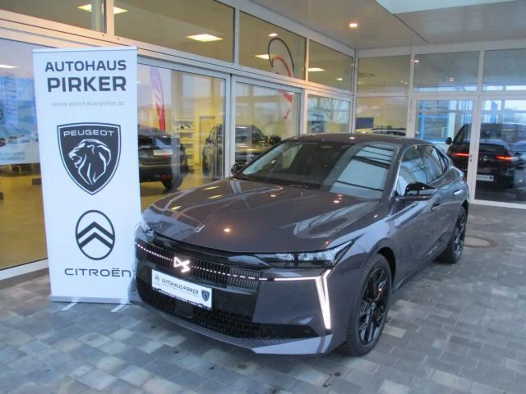 DS N°4 2025 Benzine