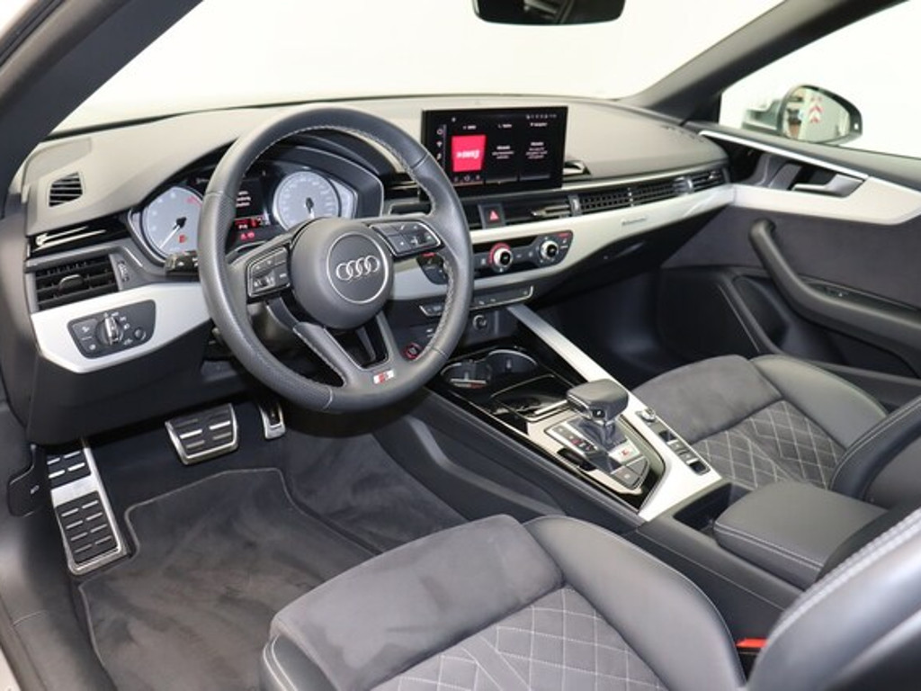 Audi S5