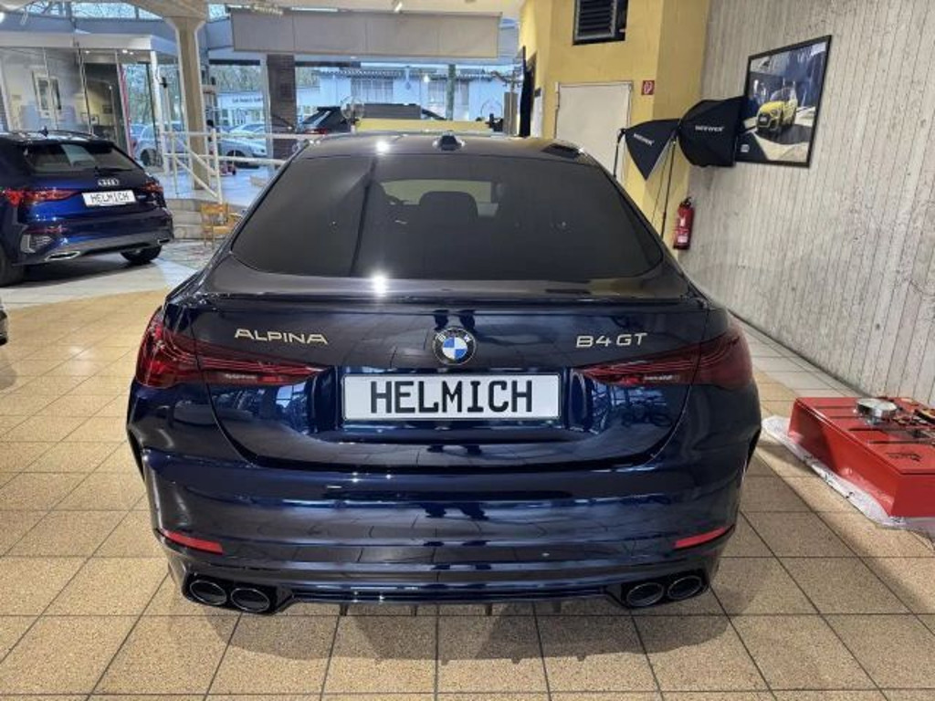 Alpina B4