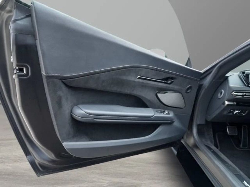 Aston Martin Vantage