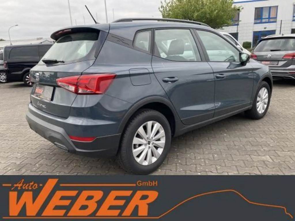 Seat Arona