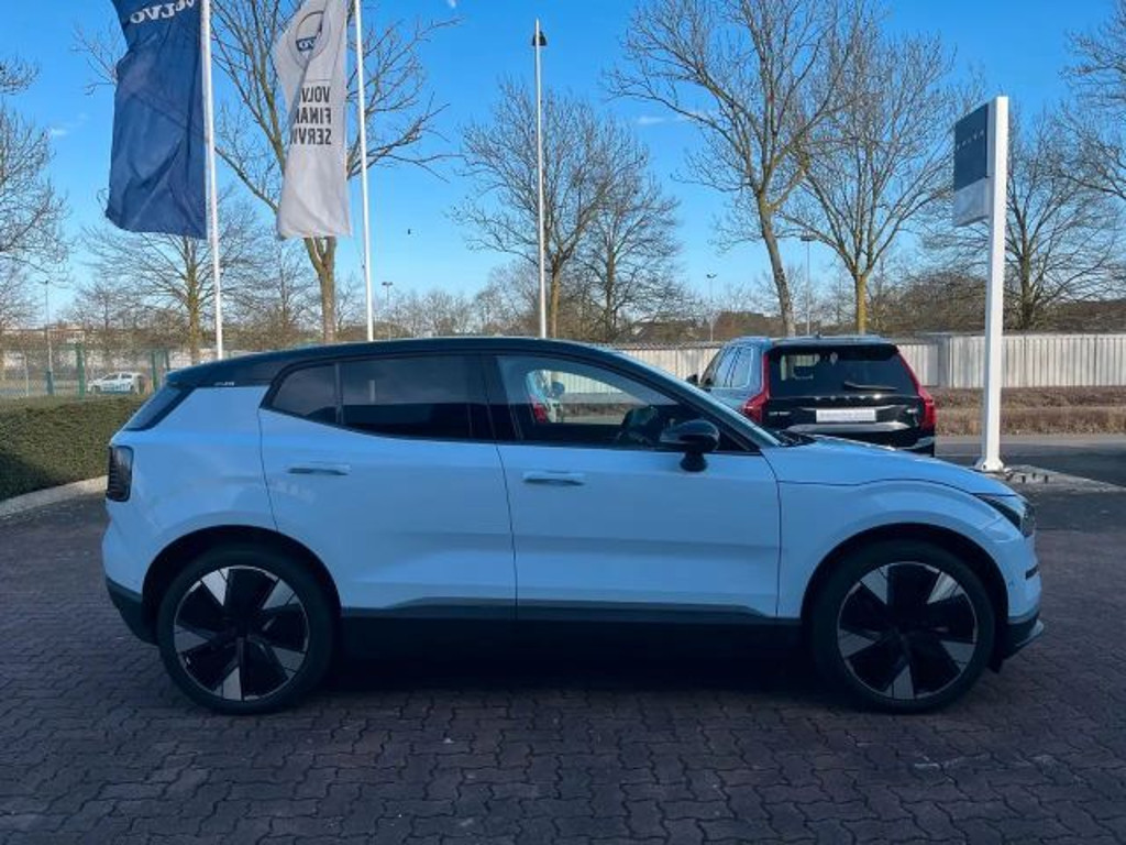Volvo EX30