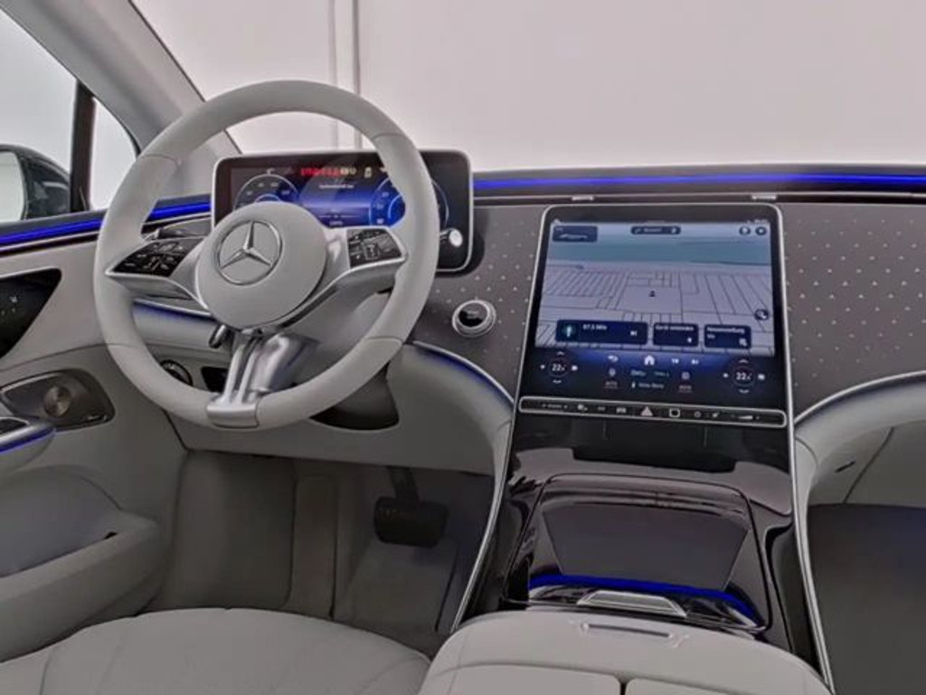 Mercedes-Benz EQE