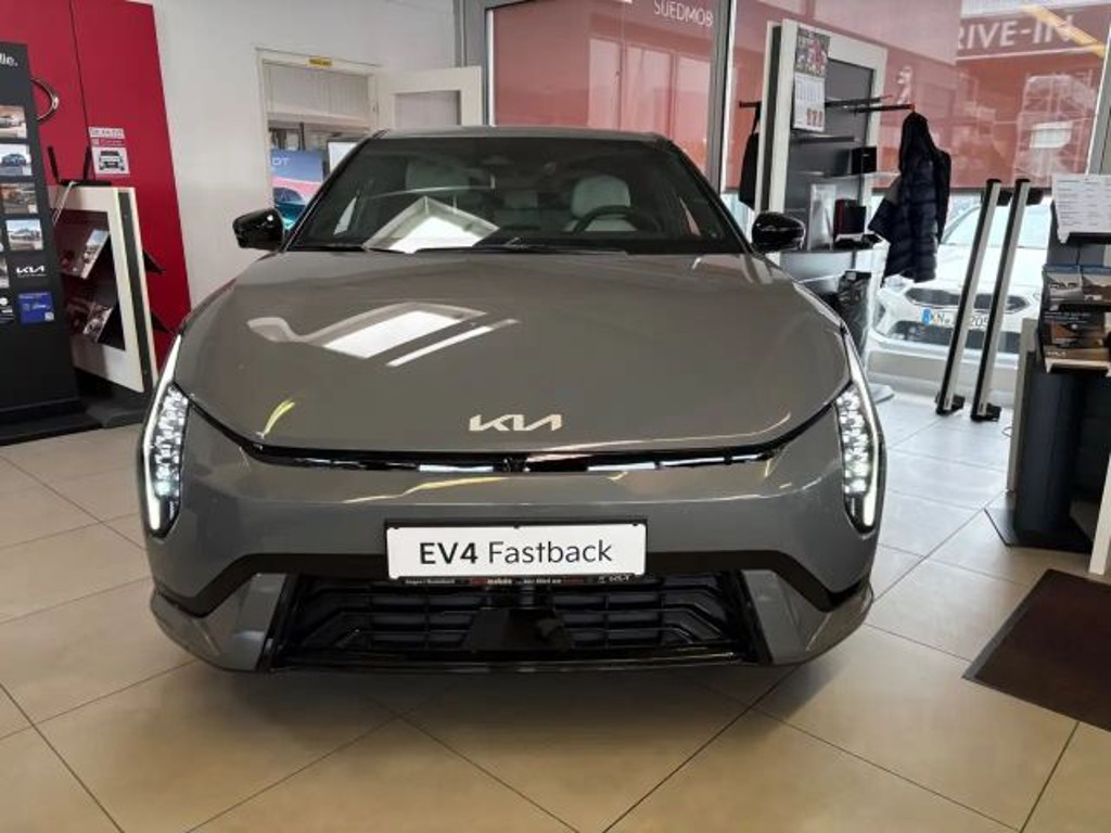 Kia EV4