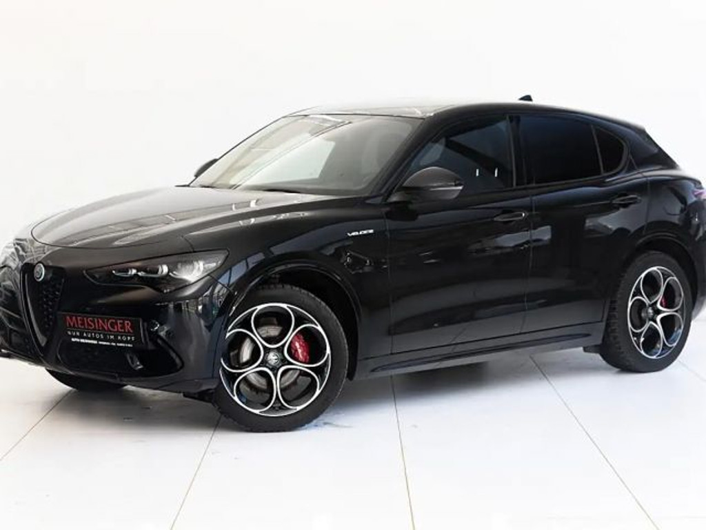 Alfa Romeo Stelvio 2023 Benzine