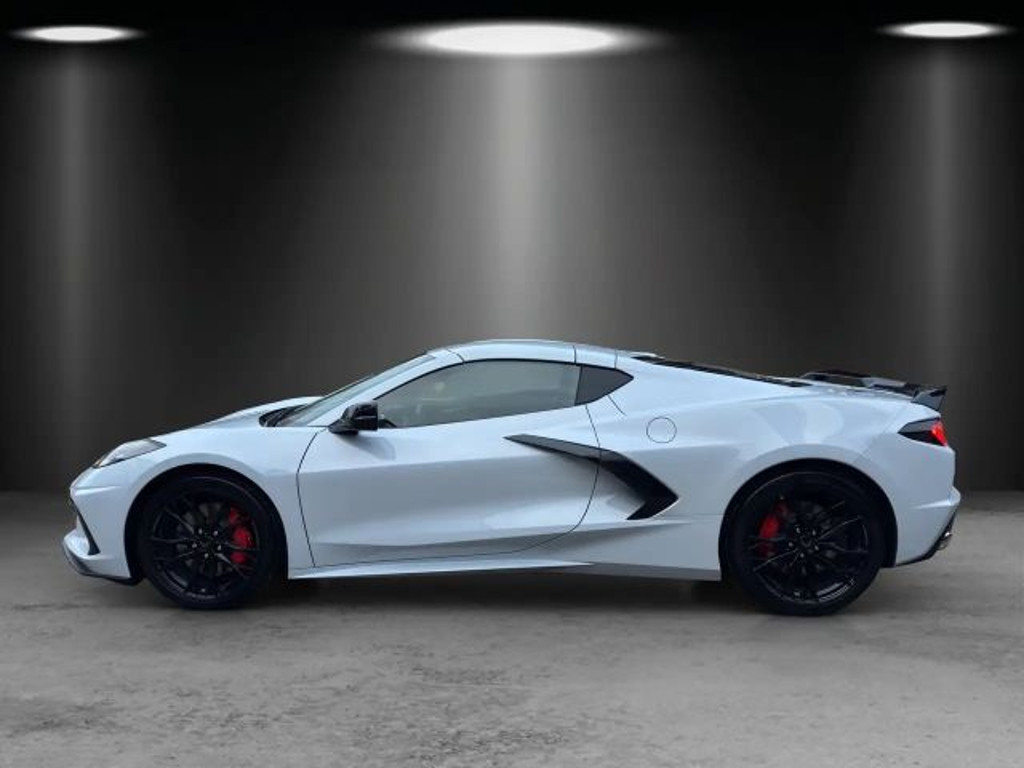 Corvette C8