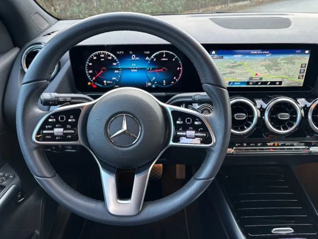 Mercedes-Benz GLA-Klasse