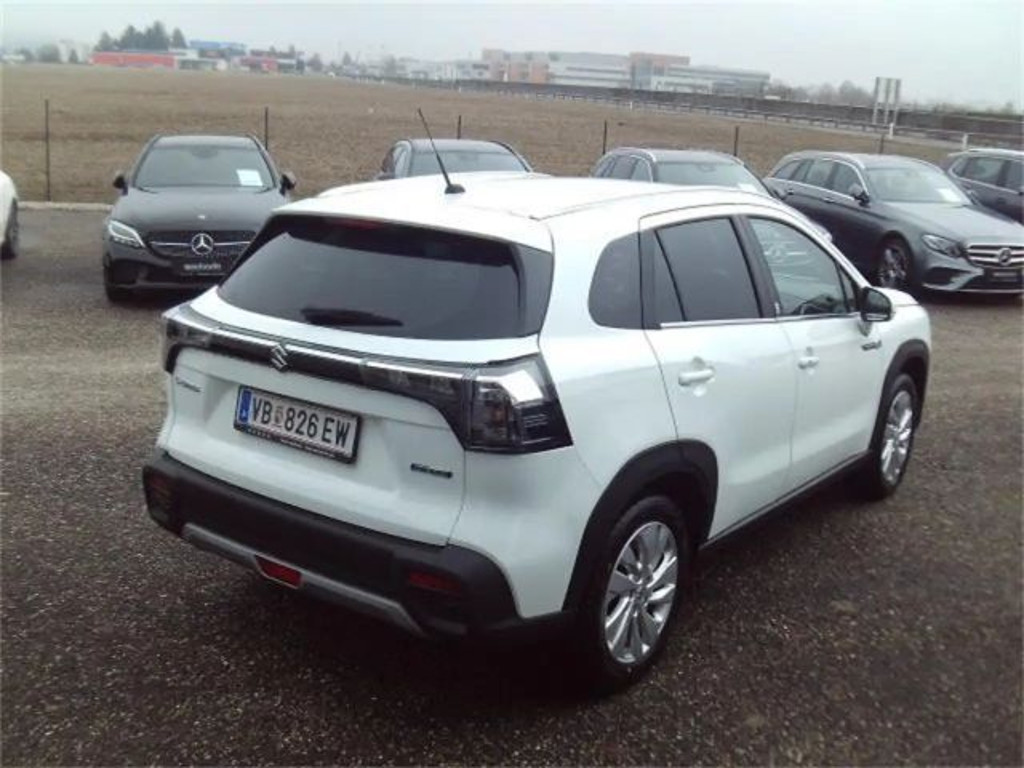Suzuki S-Cross