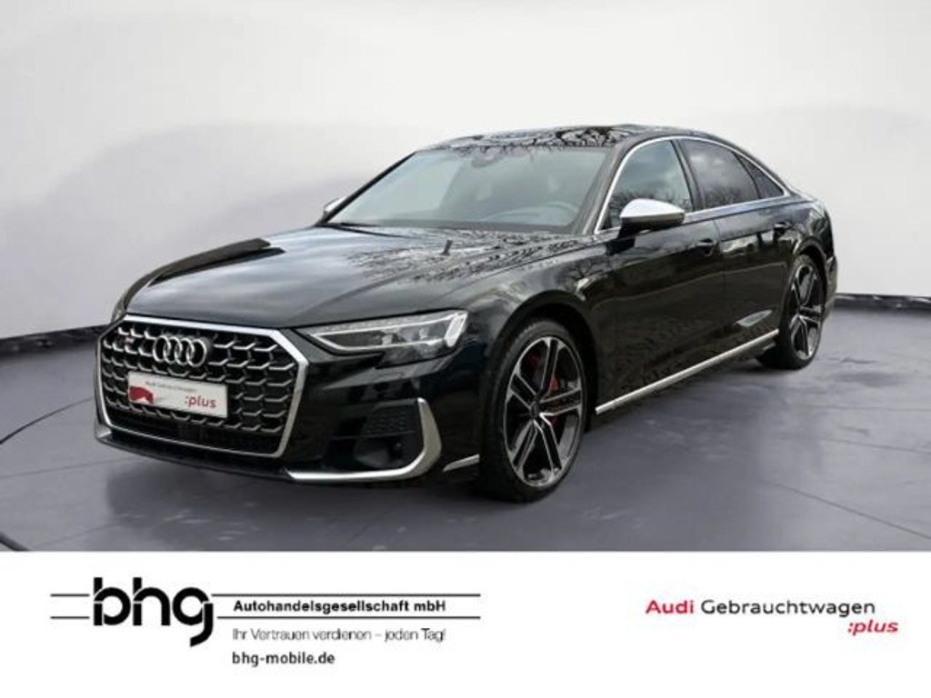 Audi S8