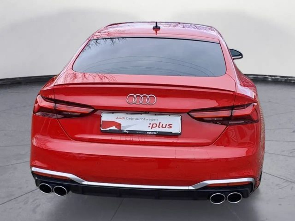 Audi S5