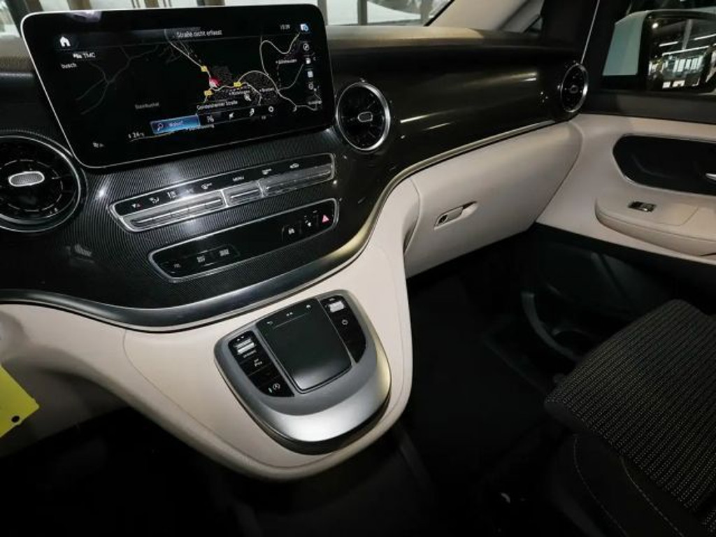 Mercedes-Benz Marco Polo