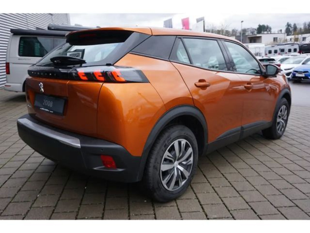 Peugeot e-2008