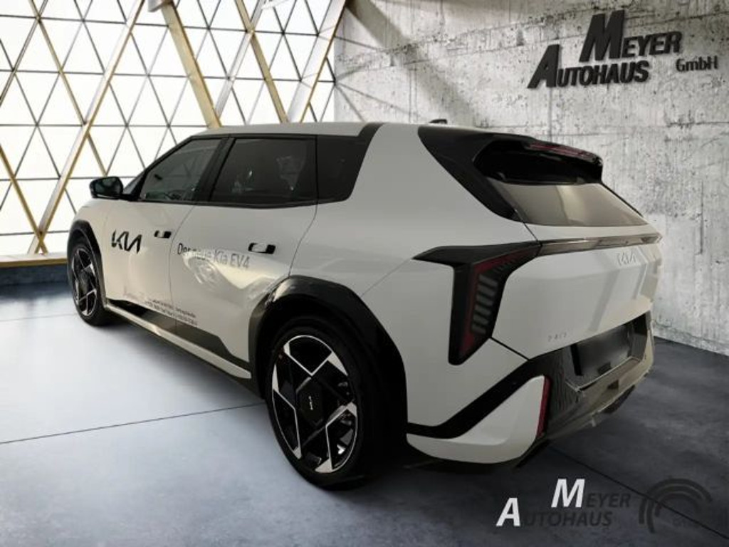 Kia EV4