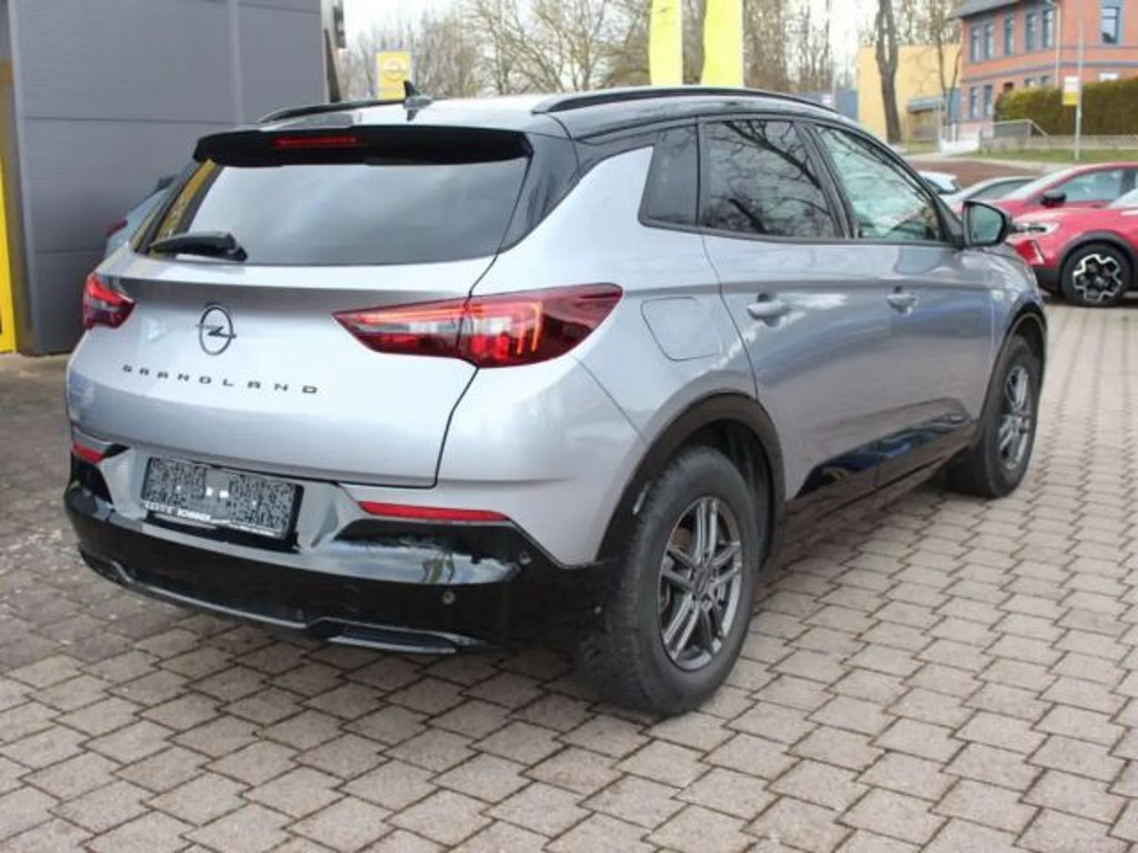 Opel Grandland