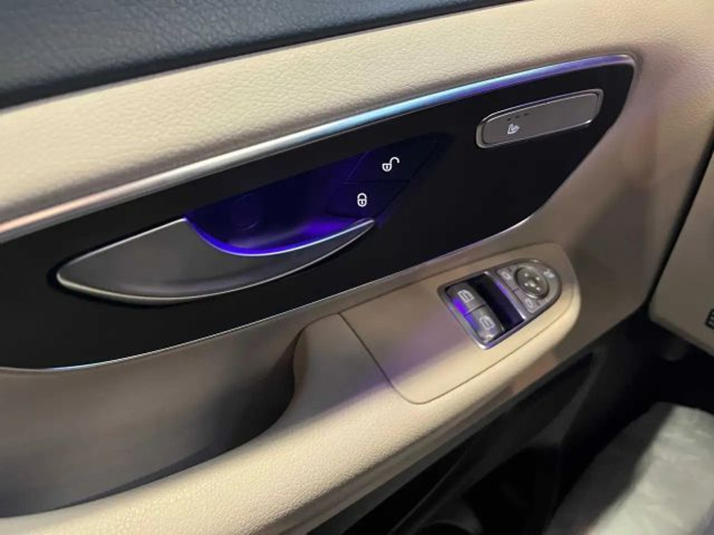 Mercedes-Benz Marco Polo