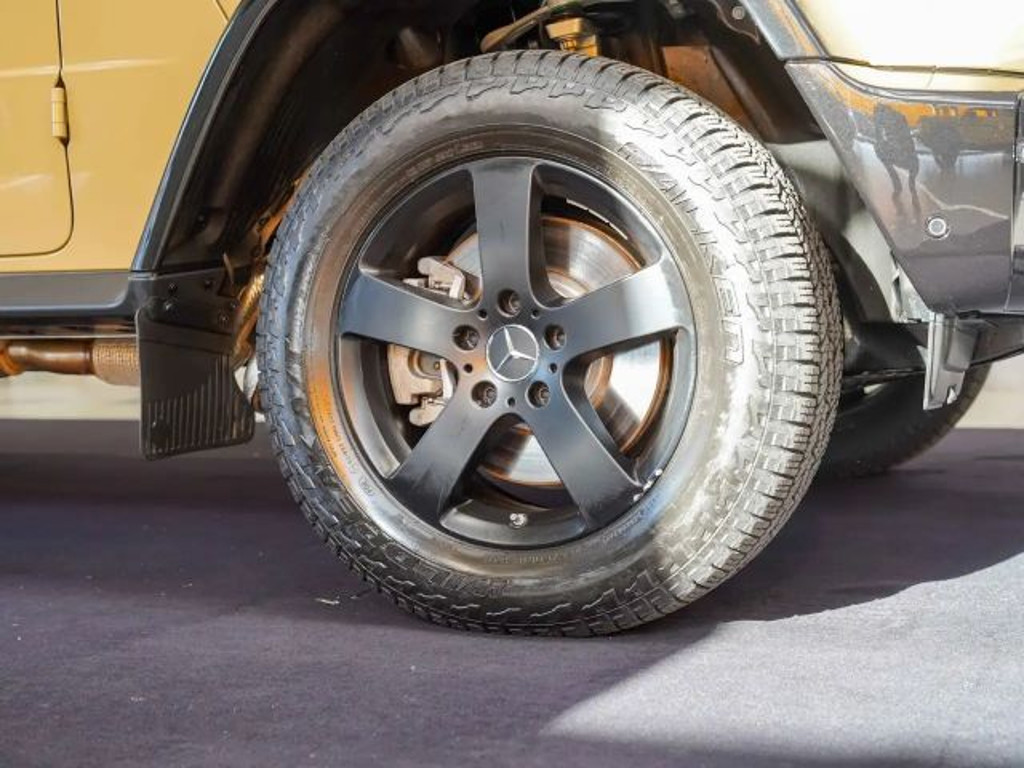 Mercedes-Benz G-Klasse